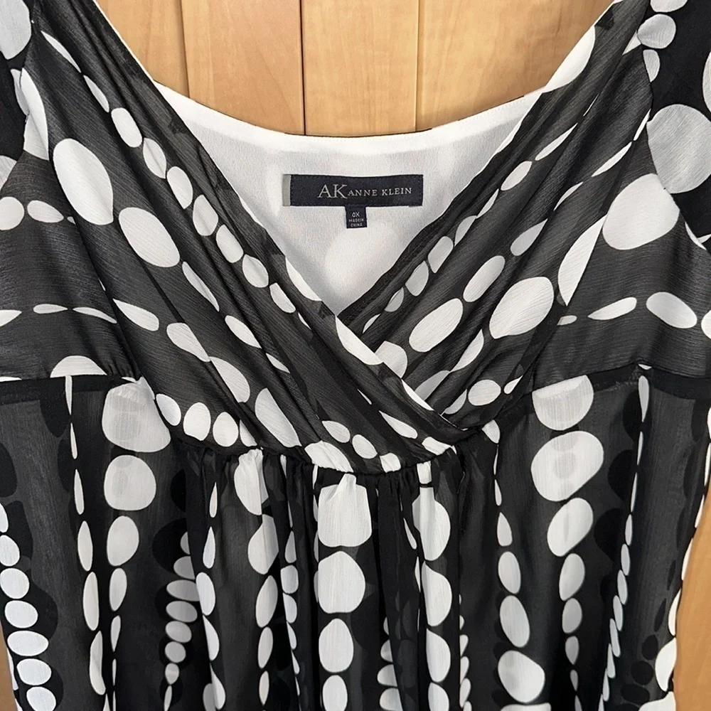 ANNE Klein  Chiffon Dot Tank,  Size 0X NWOT - Picture 6 of 10